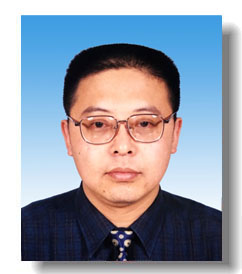 李镇